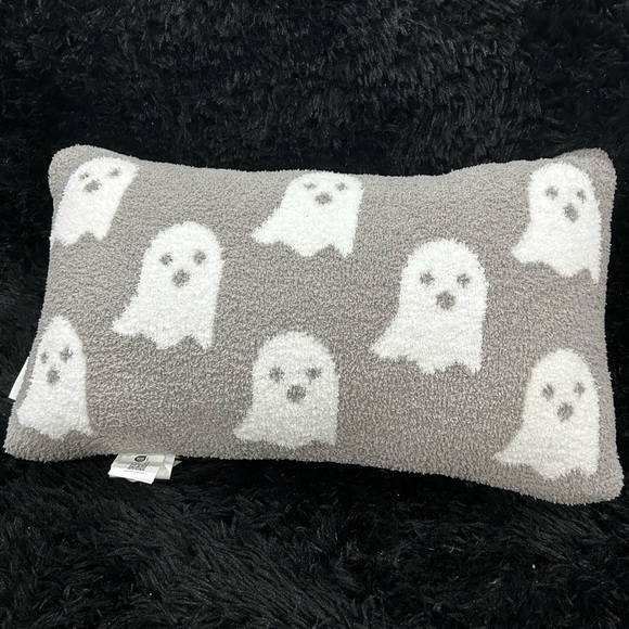 storehouse Holiday Storehouse Halloween Ghost Pillow Gray White